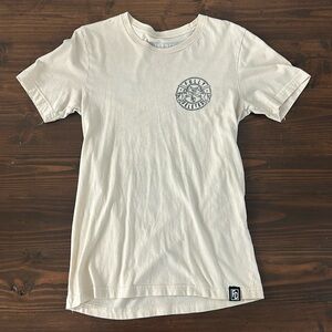 Men’s Fully Deleted Diesels T Shirt Size Small